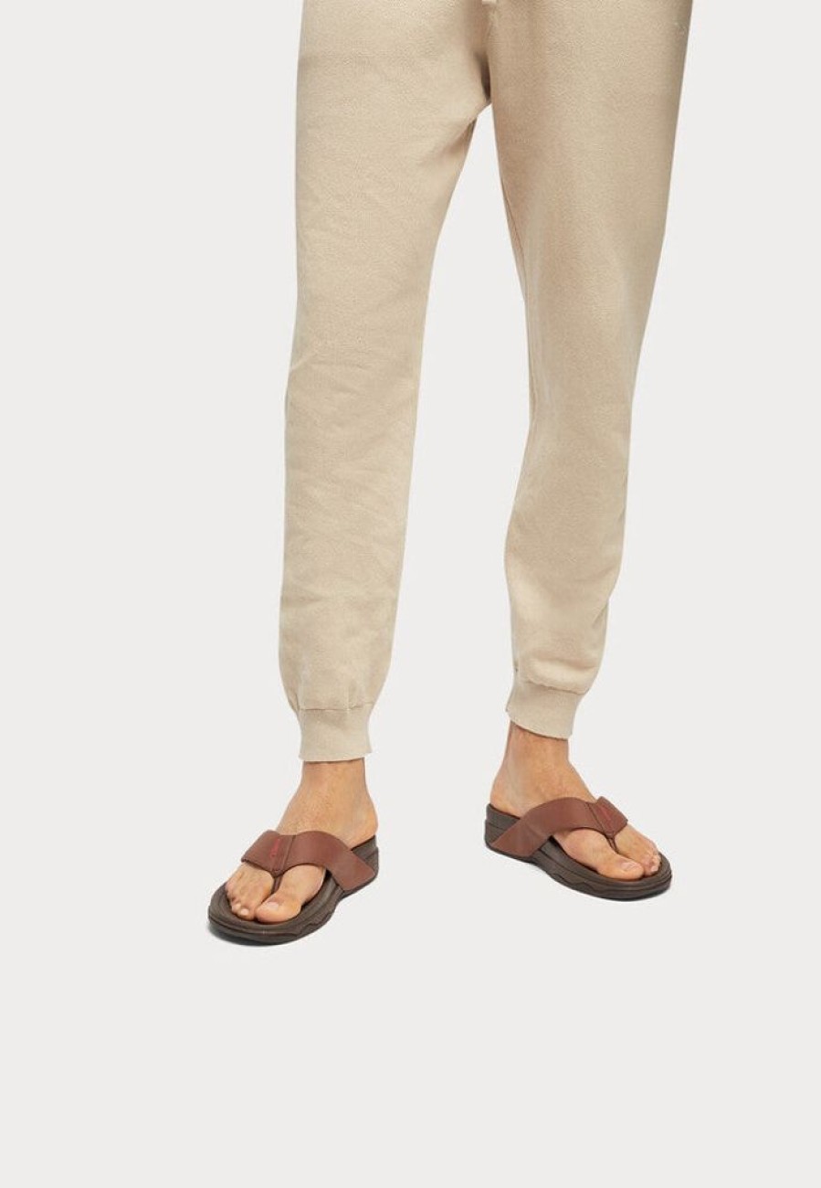 Men FitFlop Toe Post Sandals | Fitflop Surfer Toe Post Mens Sandals Brown